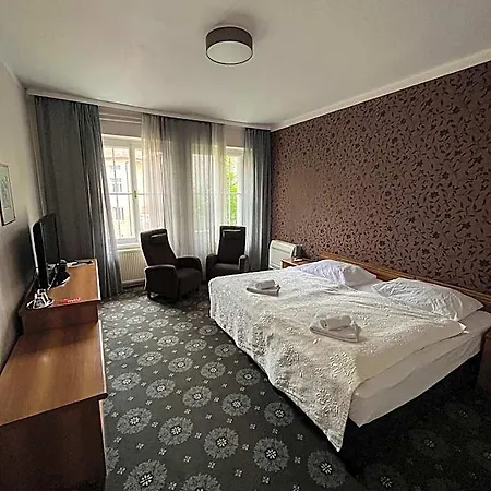 Отель City Hotel